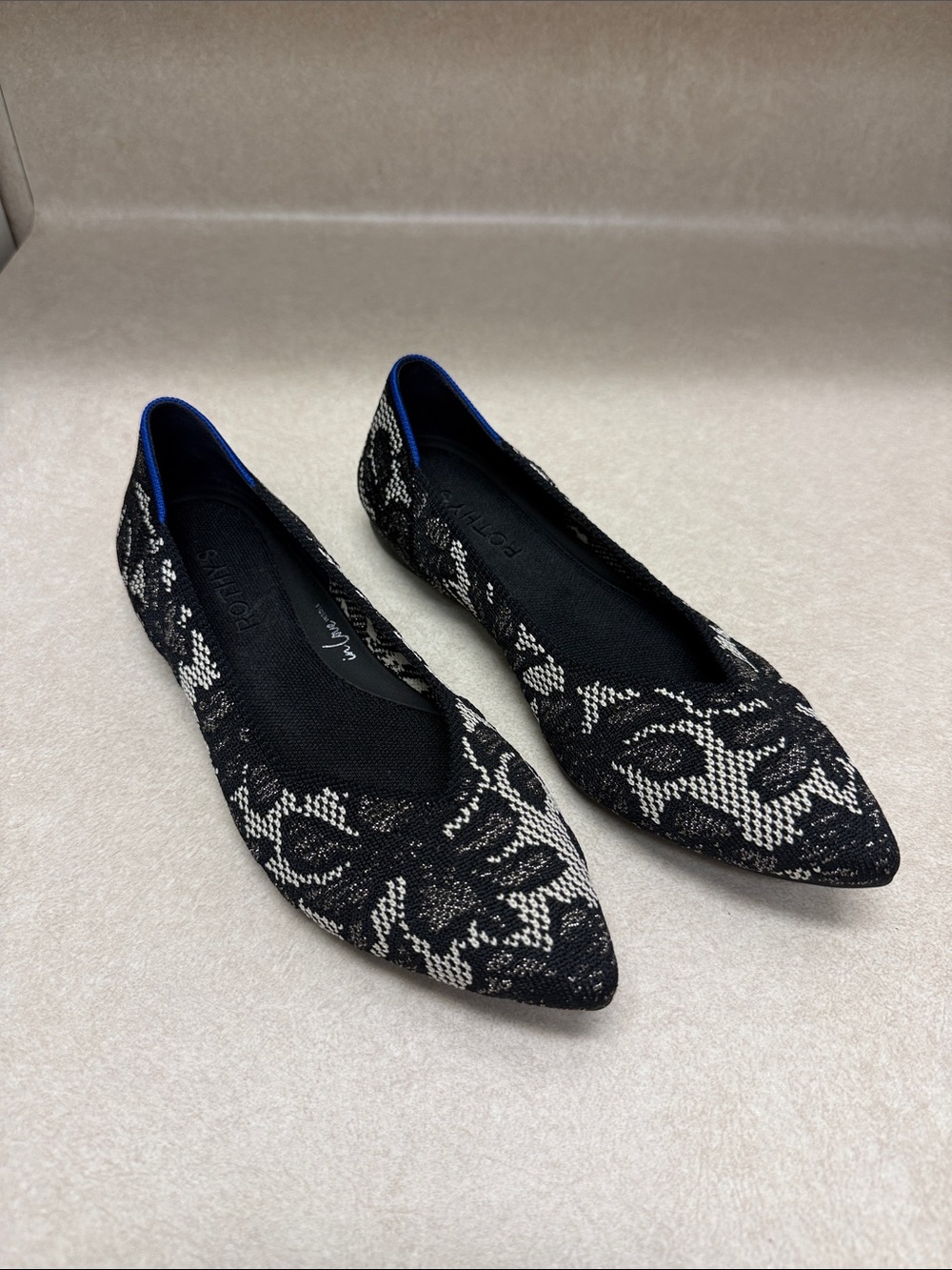 Rothy's Point II, Size 7. Black lace
